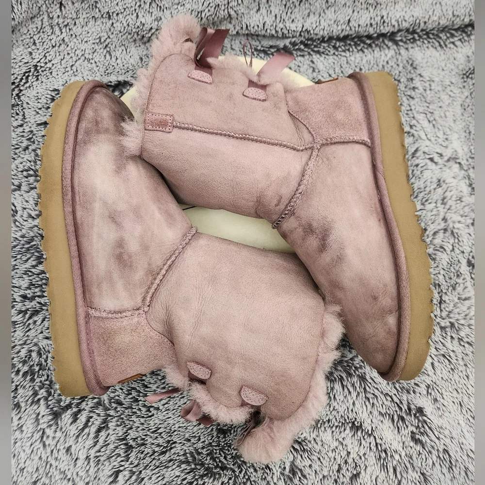 UGG Bailey Bow II Purple/Shadow Leather Sheepskin Boots Women's Size 7 - Picture 5 of 8